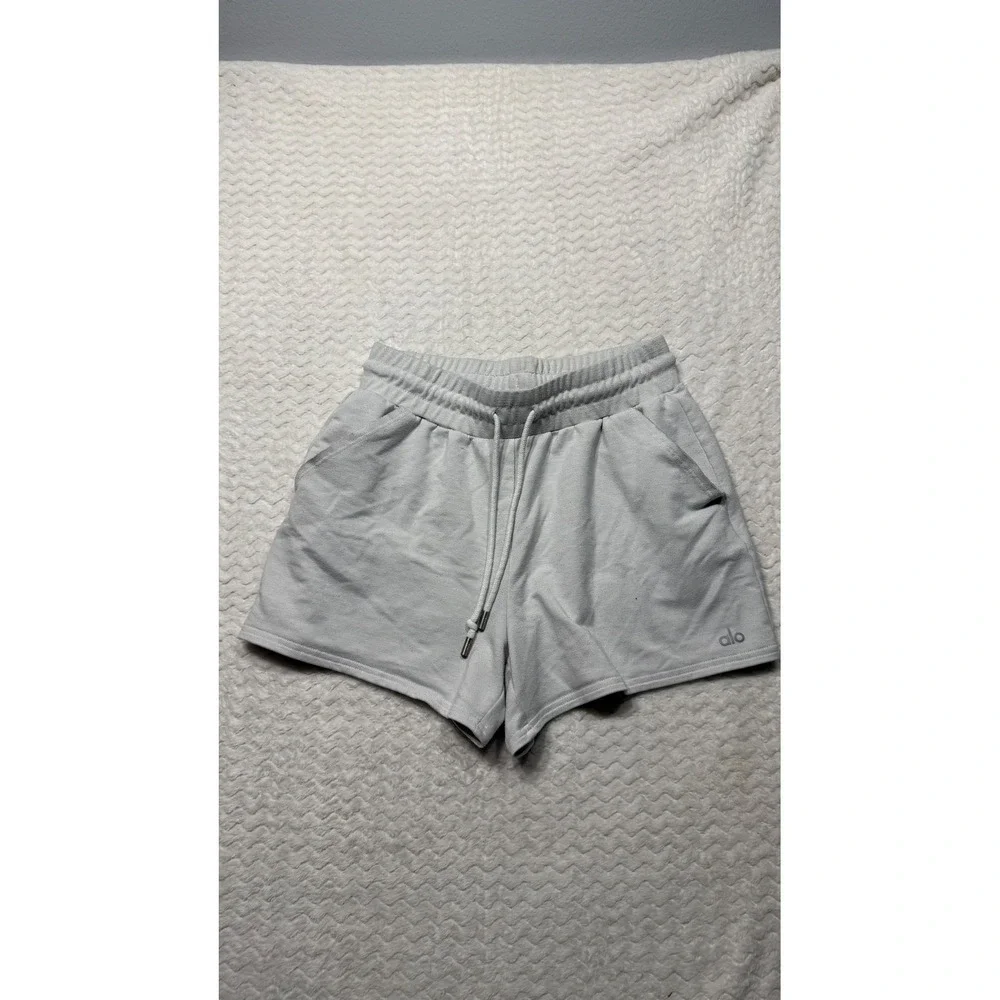 Alo Yoga Womens Heather Grey Accolade Sweat Shorts Size S W5813R